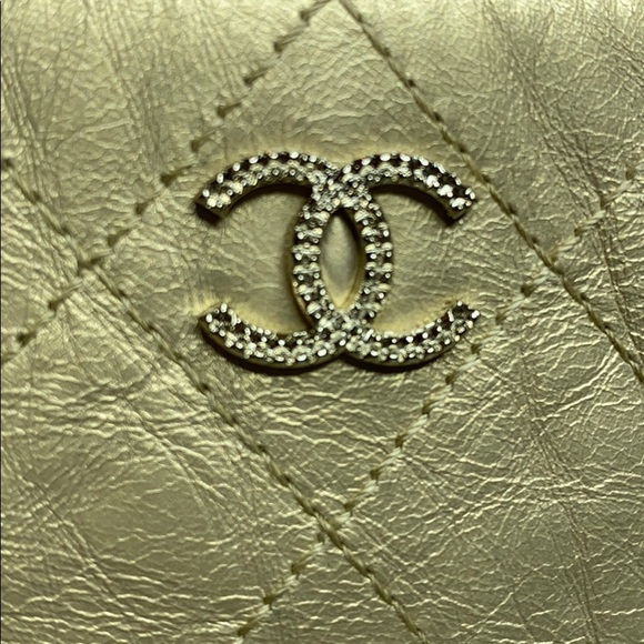 Chanel Metallic Gold IPad / Tablet Sleeve New - Picture 7 of 10